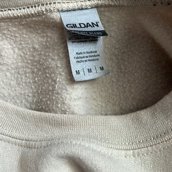 Size M Sweatshirt with Nike Embroidery - Picture 3 of 3